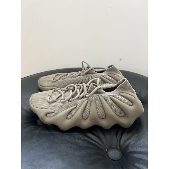 Size 7 - adidas Yeezy 450 Stone Flax